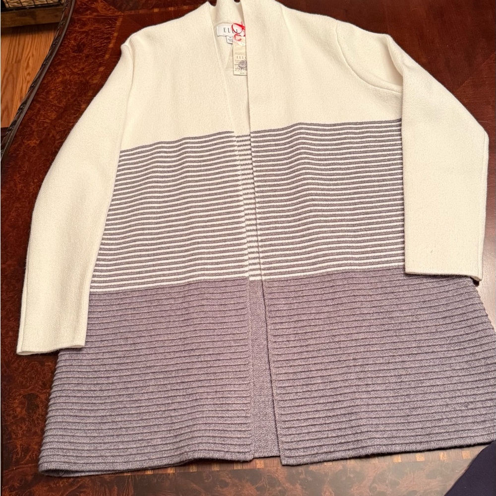NWT Elle Striped Cardigan in White and Gray
